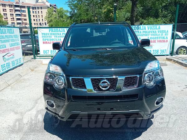Nissan - X-Trail - 2.0 DCI