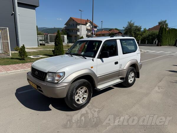 Toyota - Land Cruiser - KZJ90 3.0 TD 4x4