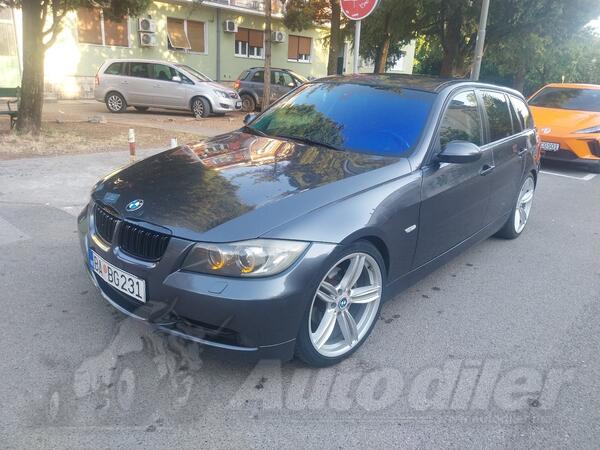 BMW - 320 - 2.0 D