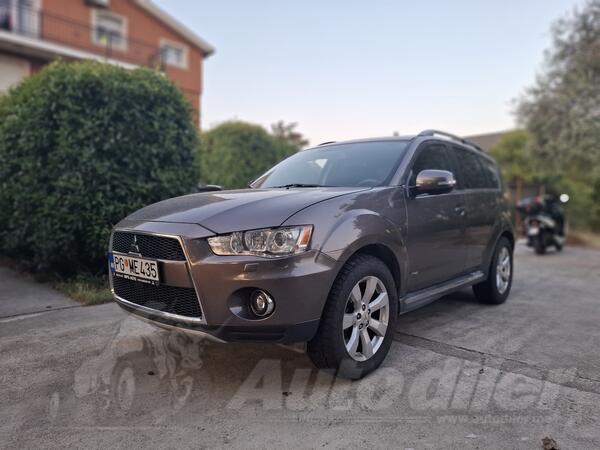 Mitsubishi - Outlander - 2.2 DI-D