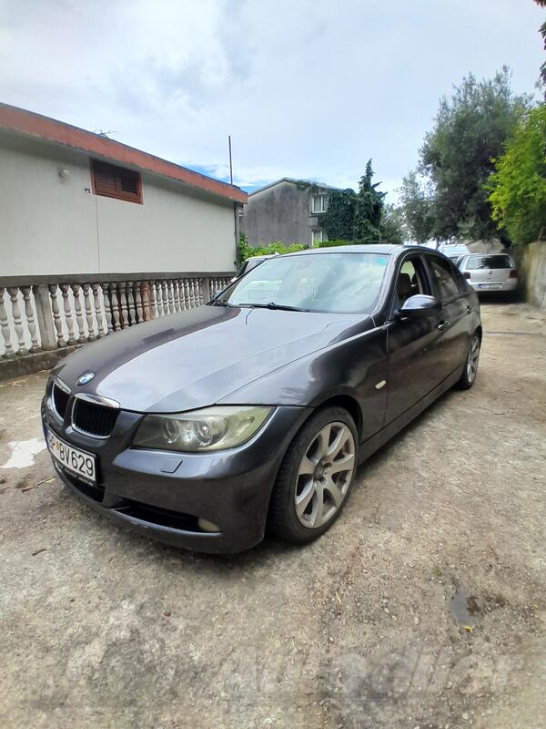 BMW - 320 - 2.0
