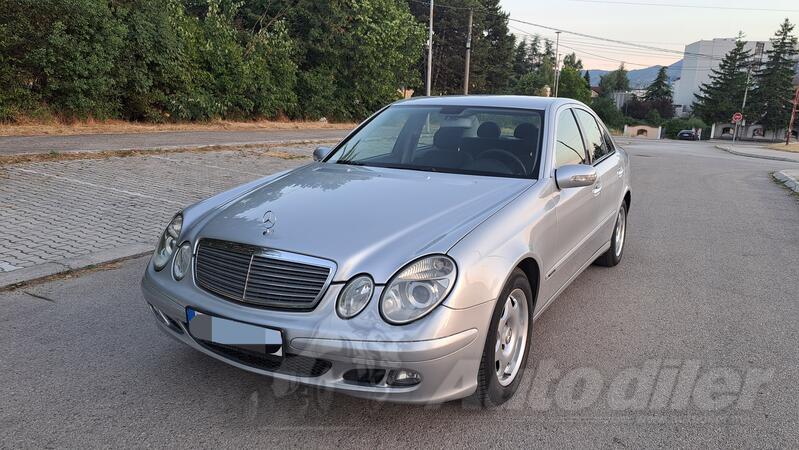 Mercedes Benz - E 200 - E200