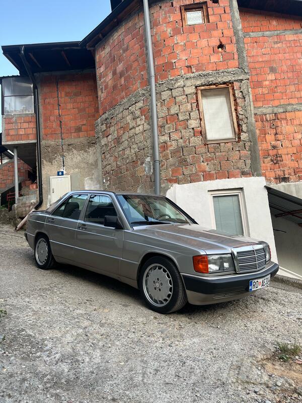 Mercedes Benz - 190 - 190d