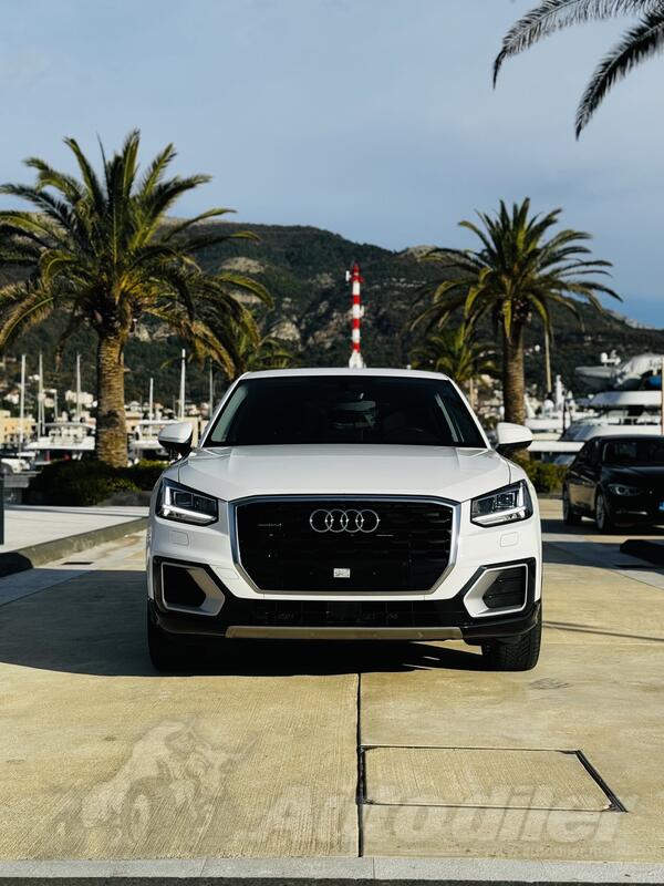 Audi - Q2 - 2.0 Quattro