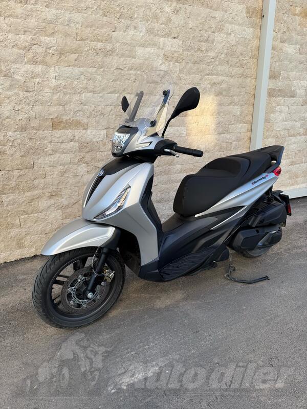 Piaggio - Beverly 400s