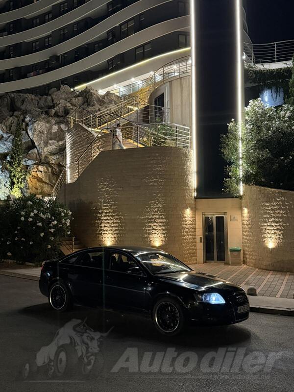 Audi - A6 - 3.0 Quattro