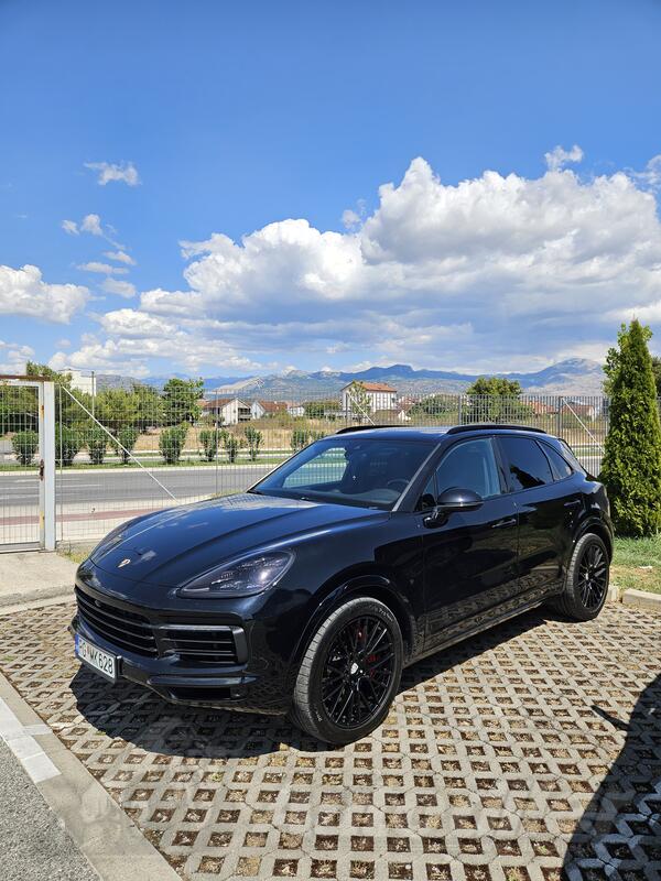 Porsche - Cayenne - S Black Edition