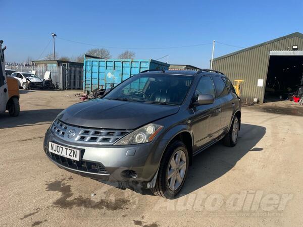 U djelovima Nissan - Murano 3.5 V6