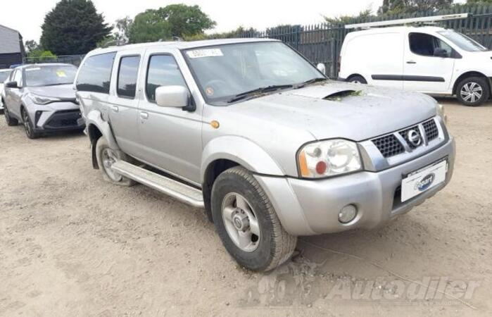 U djelovima Nissan - Navara 2.5 TDI