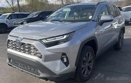 U djelovima Toyota - RAV 4 2.5