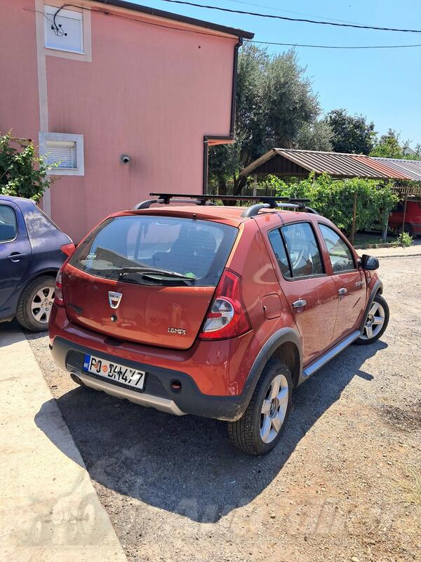 U djelovima Renault - Sandero 1.4