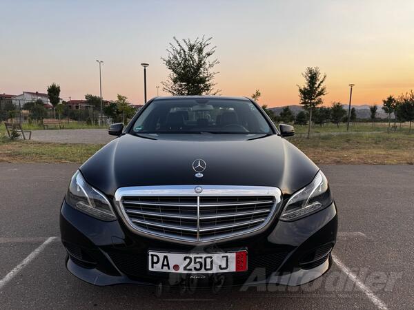Mercedes Benz - E 200 - 2.2