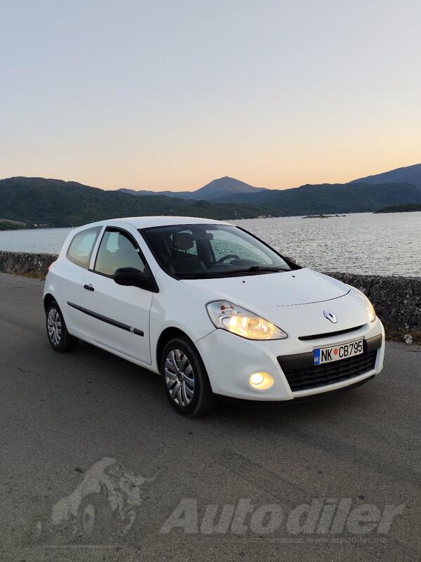 Renault - Clio - 1.5 dci