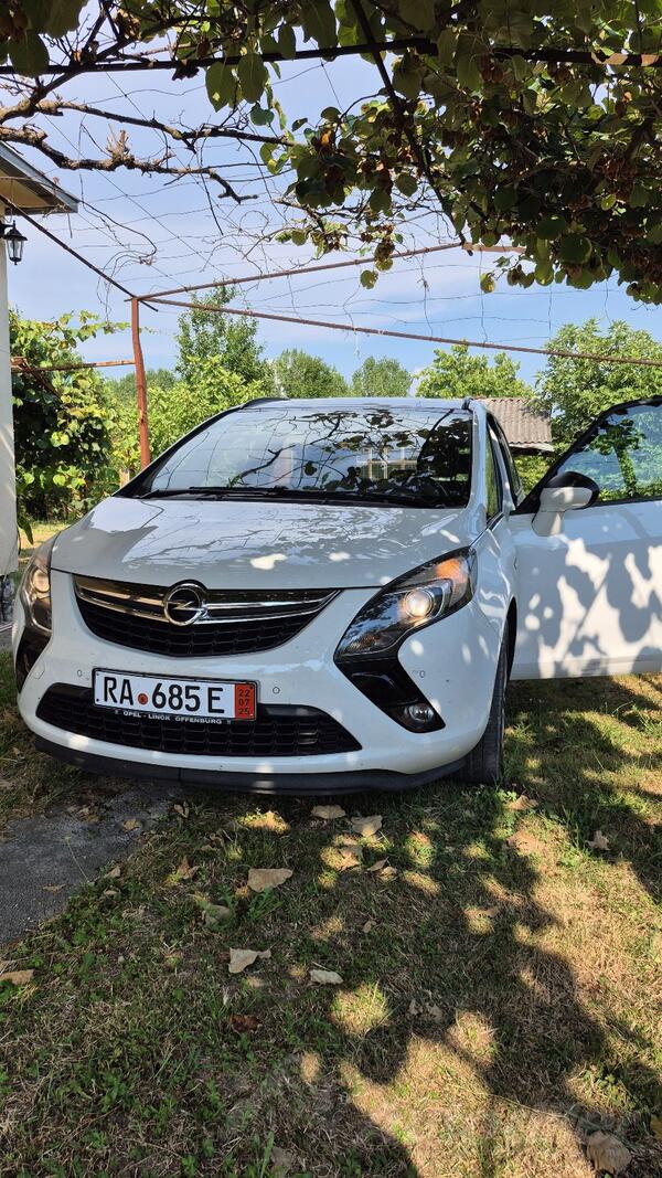 Opel - Zafira - 1.6 CDTI