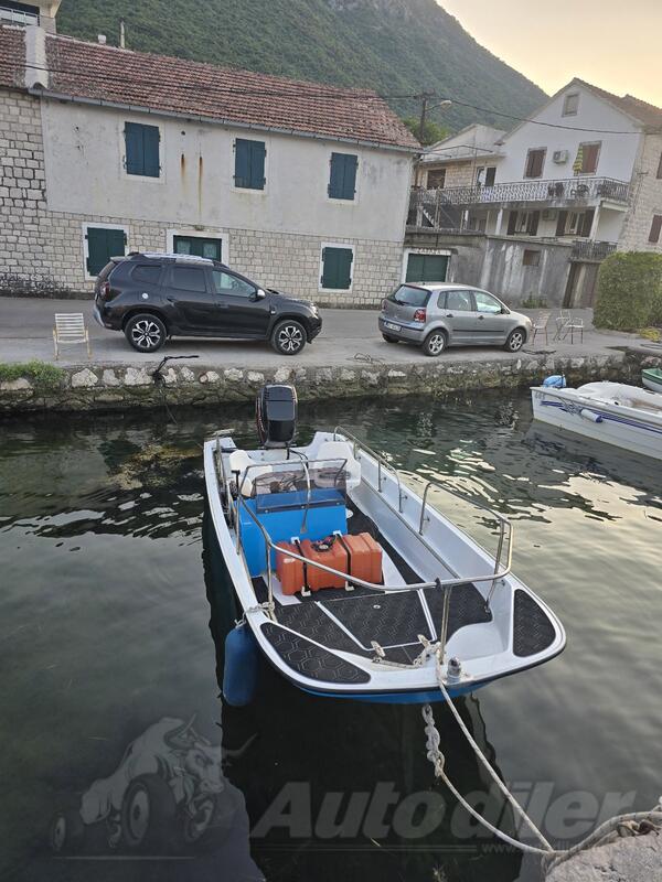 Boston whaler - Montavk 17