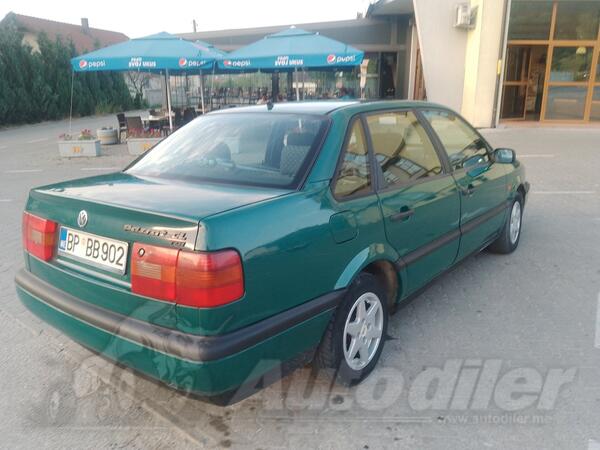 Volkswagen - Passat - 1.9 TDI