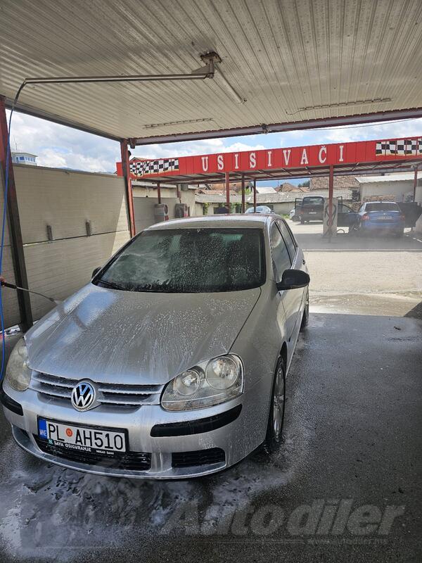 Volkswagen - Golf 5 - 1.9