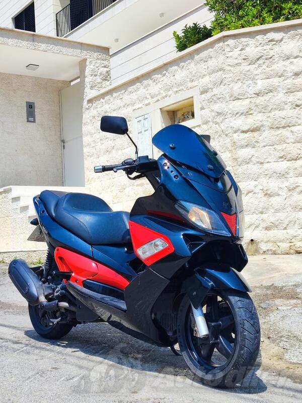 Gilera - Nexus