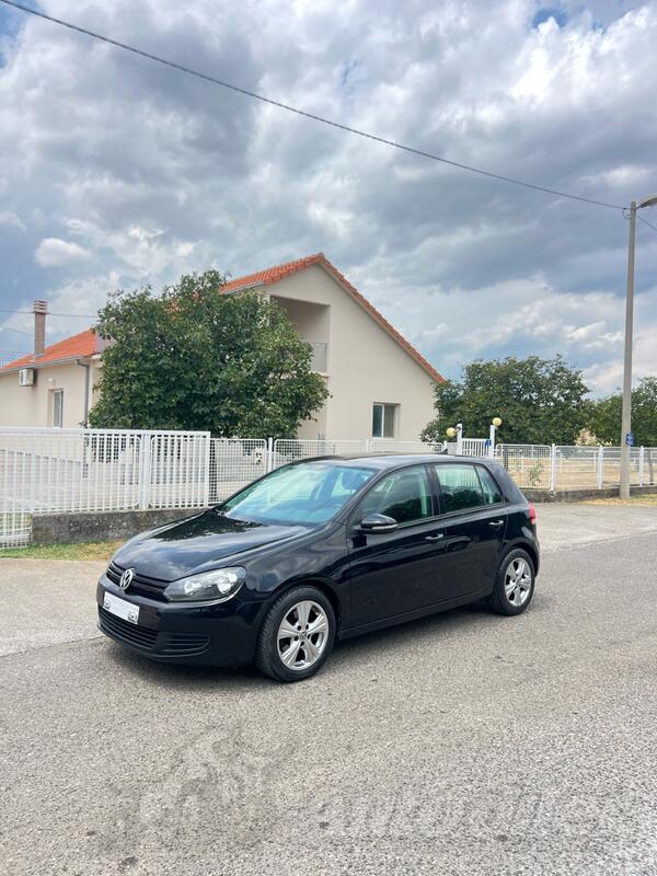 Volkswagen - Golf 6 - 1.6 TDI SPORTLINE