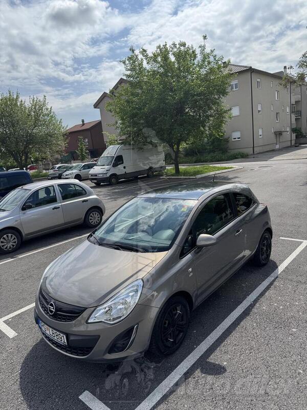 Opel - Corsa - 1.4