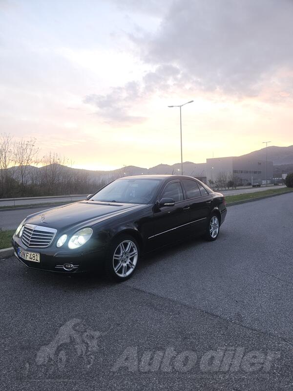 Mercedes Benz - E 200 - E200 CDI