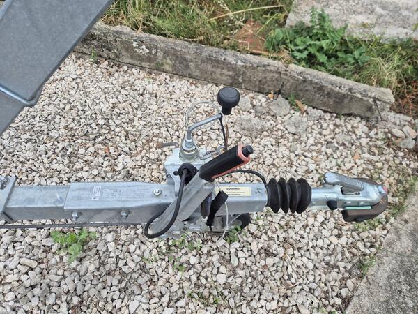 Prikolice za plovila