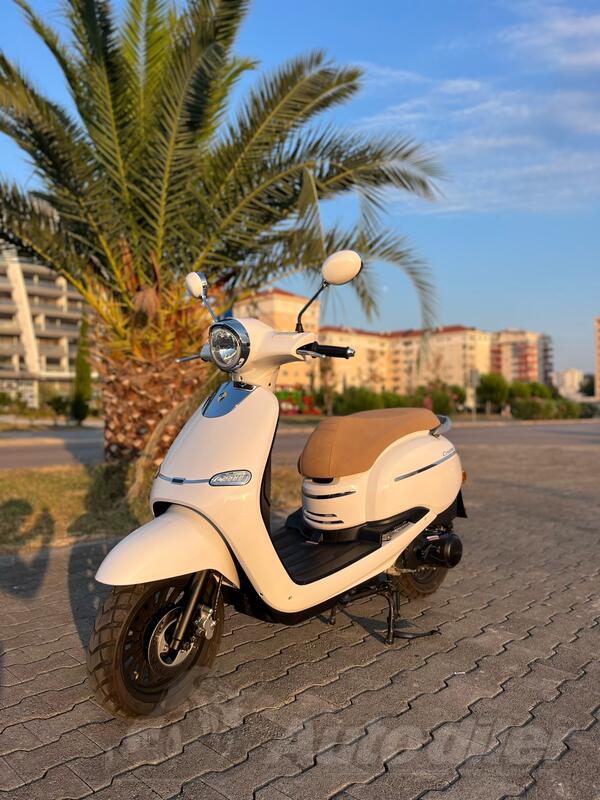 Vespa - Cruise 150cc