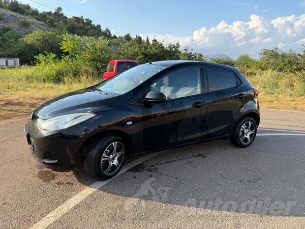 Mazda - 2 - 1.4 d