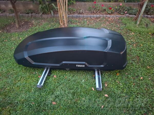 Krovni nosači, koferi, šatori i galerije