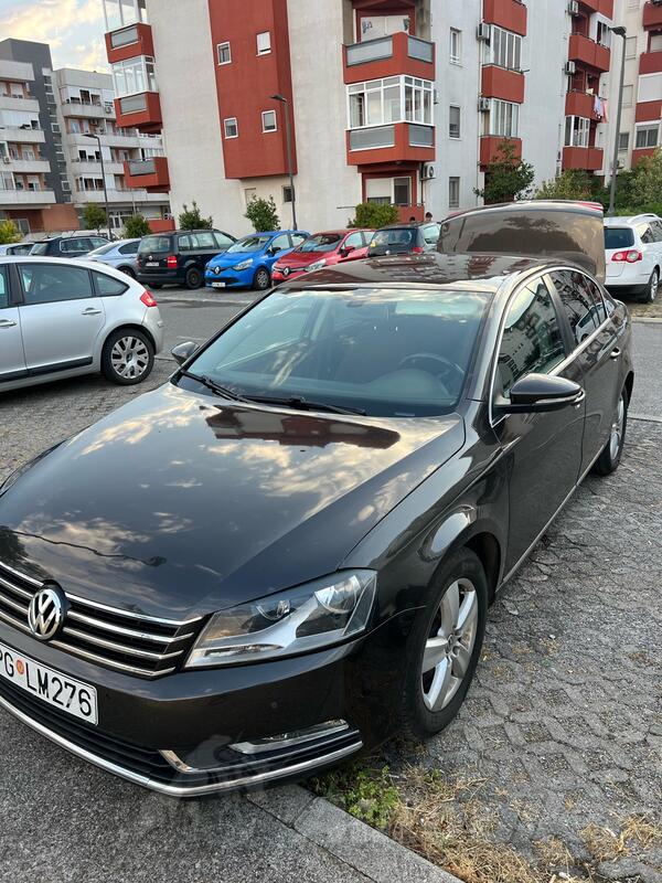 Volkswagen - Passat - 1.6