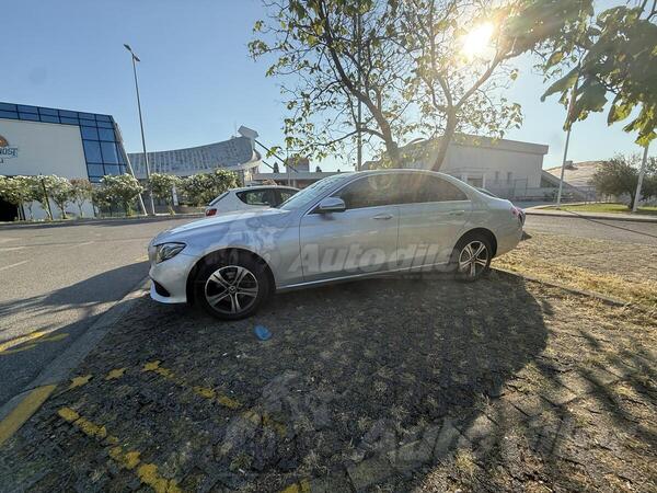 Mercedes Benz - E 220 - 2.0 tdi