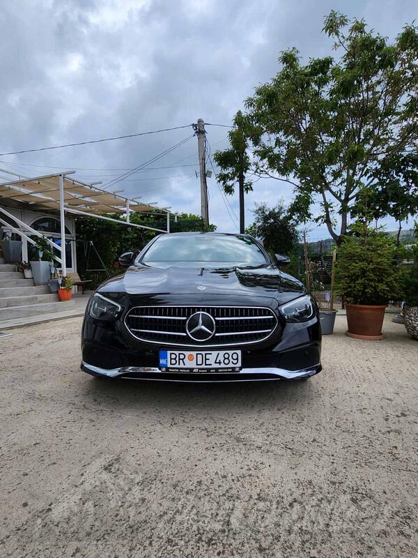 Mercedes Benz - E 200