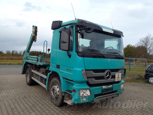 Mercedes Benz - Actros 1836 kamion za prevoz kontejnera