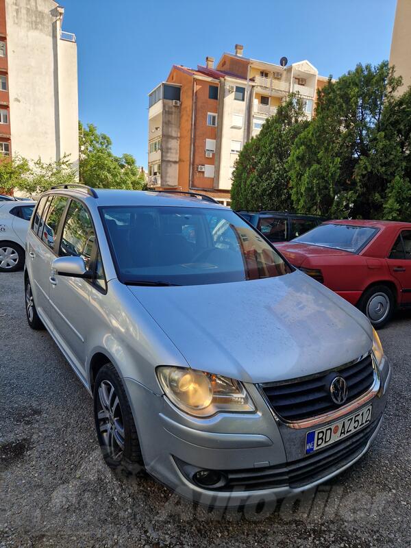 Volkswagen - Touran - 1.9 TDi