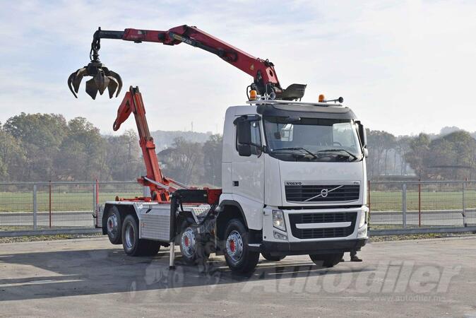 Volvo - FH 500 8x2 kamion s kukom + Kran