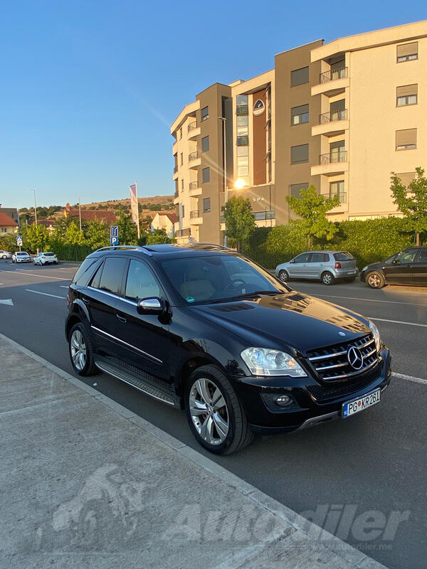 Mercedes Benz - ML 320 - 420cdi