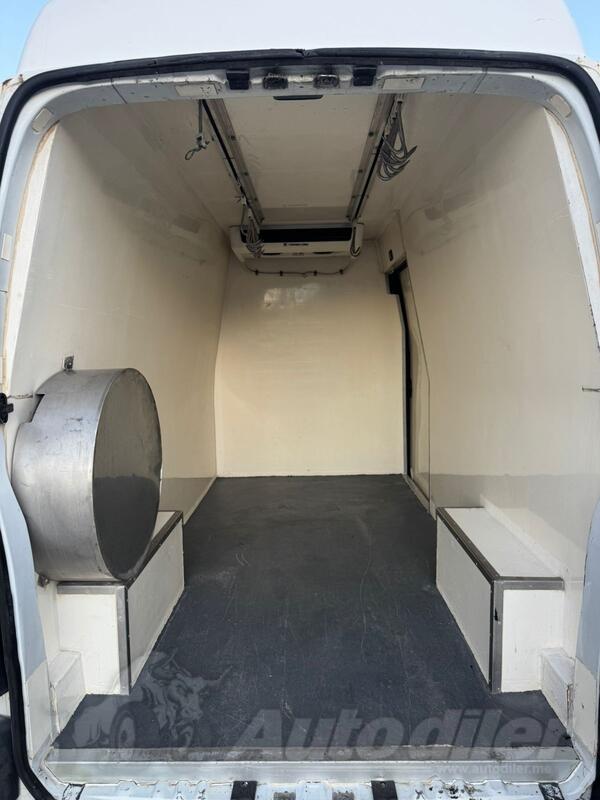 Renault - Master 2.5dci