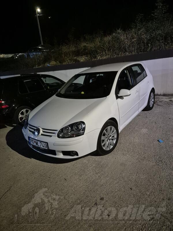 Volkswagen - Golf 5 - 2.0SDI