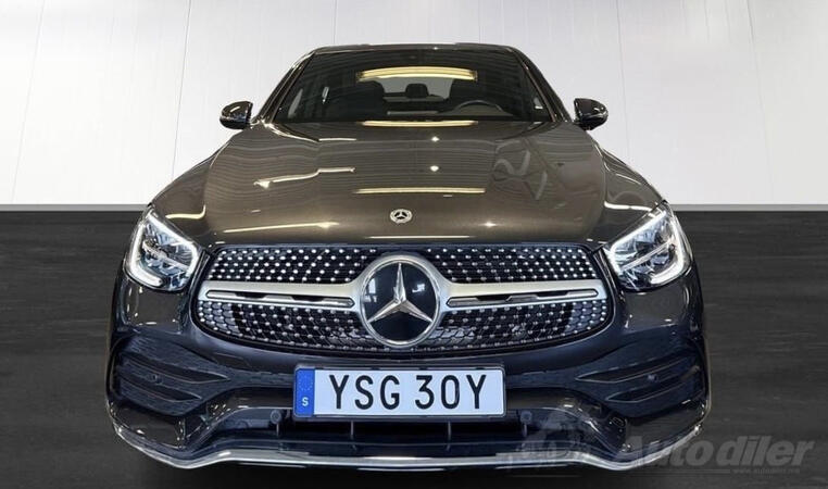 Mercedes Benz - GLC 220 - D  4 Matic