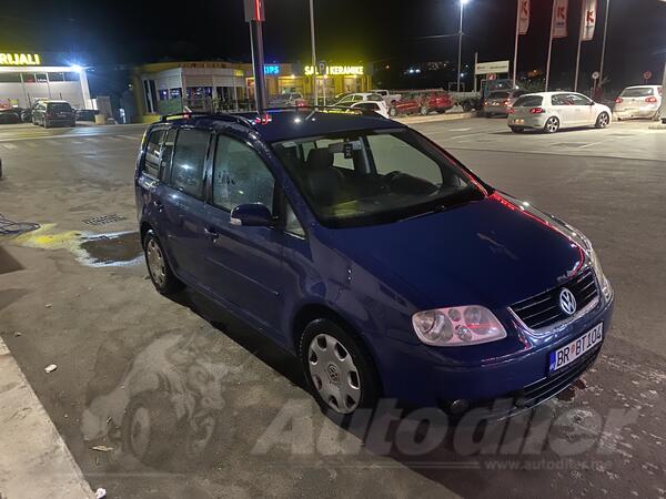Volkswagen - Touran - 2.0