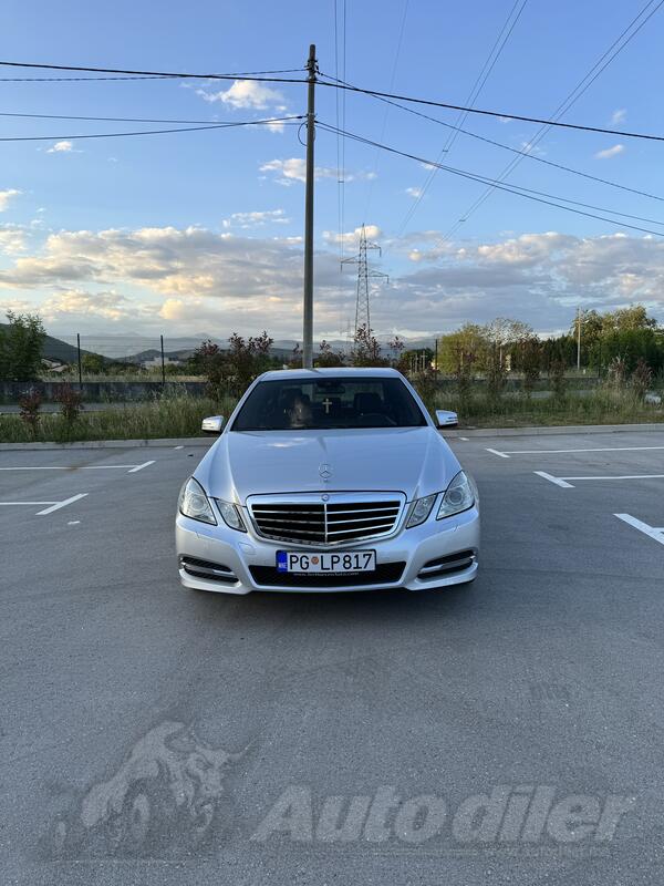 Mercedes Benz - E 200 - E200 CDI