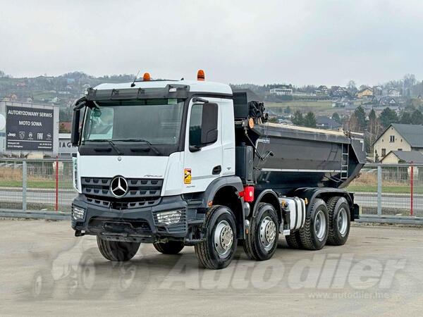 Mercedes Benz - AROCS 3246 8x4 Kiper