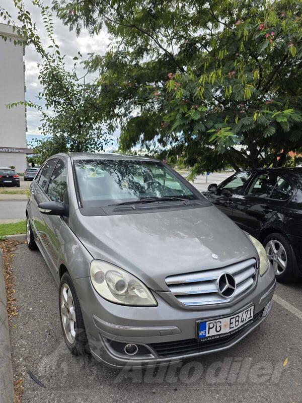 Mercedes Benz - B 150 - 1.5