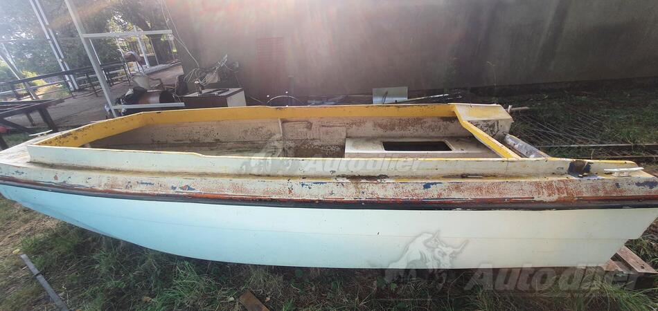 Boston whaler - Trimaran