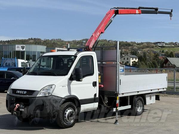 Iveco - 65C14 Platformom + Kran Fassi