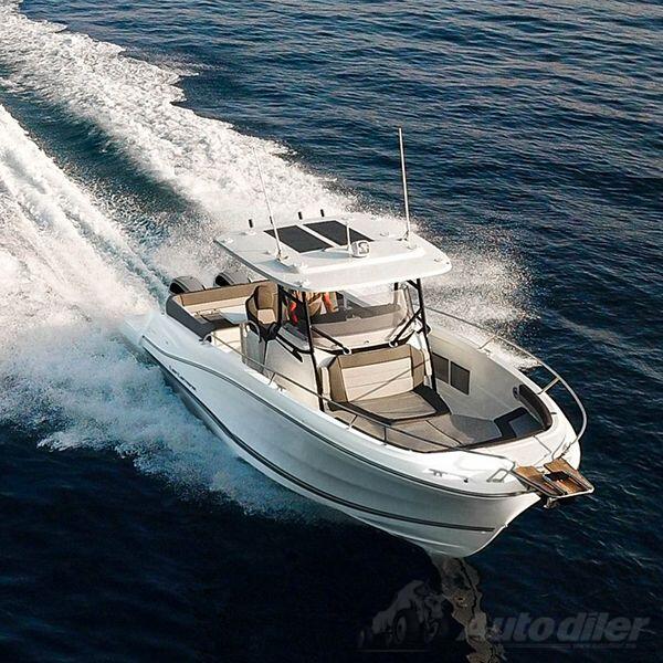 Jeanneau - Cap Camarat 9.0 CC