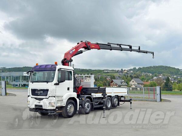 MAN - TGS 35.440 8x4 Platformom + Kran HMF 4220 K6