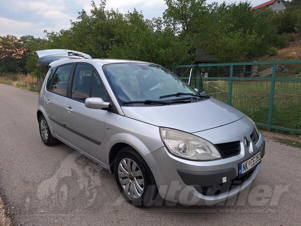 Renault - Scenic - 1.5 DCI 76kw