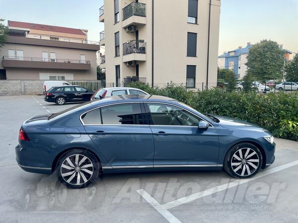 Volkswagen - Passat - 2.0 tdi