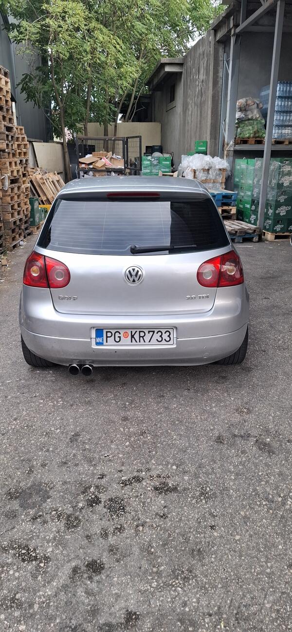 Volkswagen - Golf 5 - 2.0